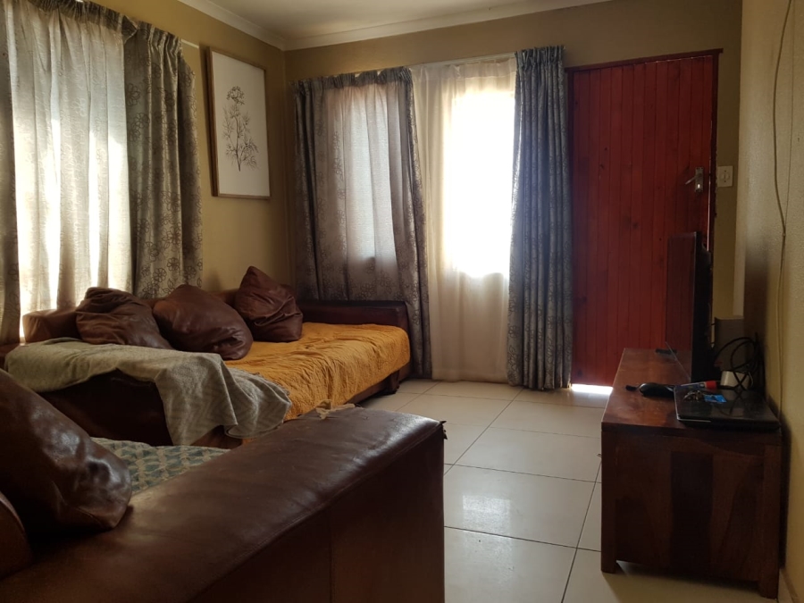 3 Bedroom Property for Sale in Geelhoutpark North West